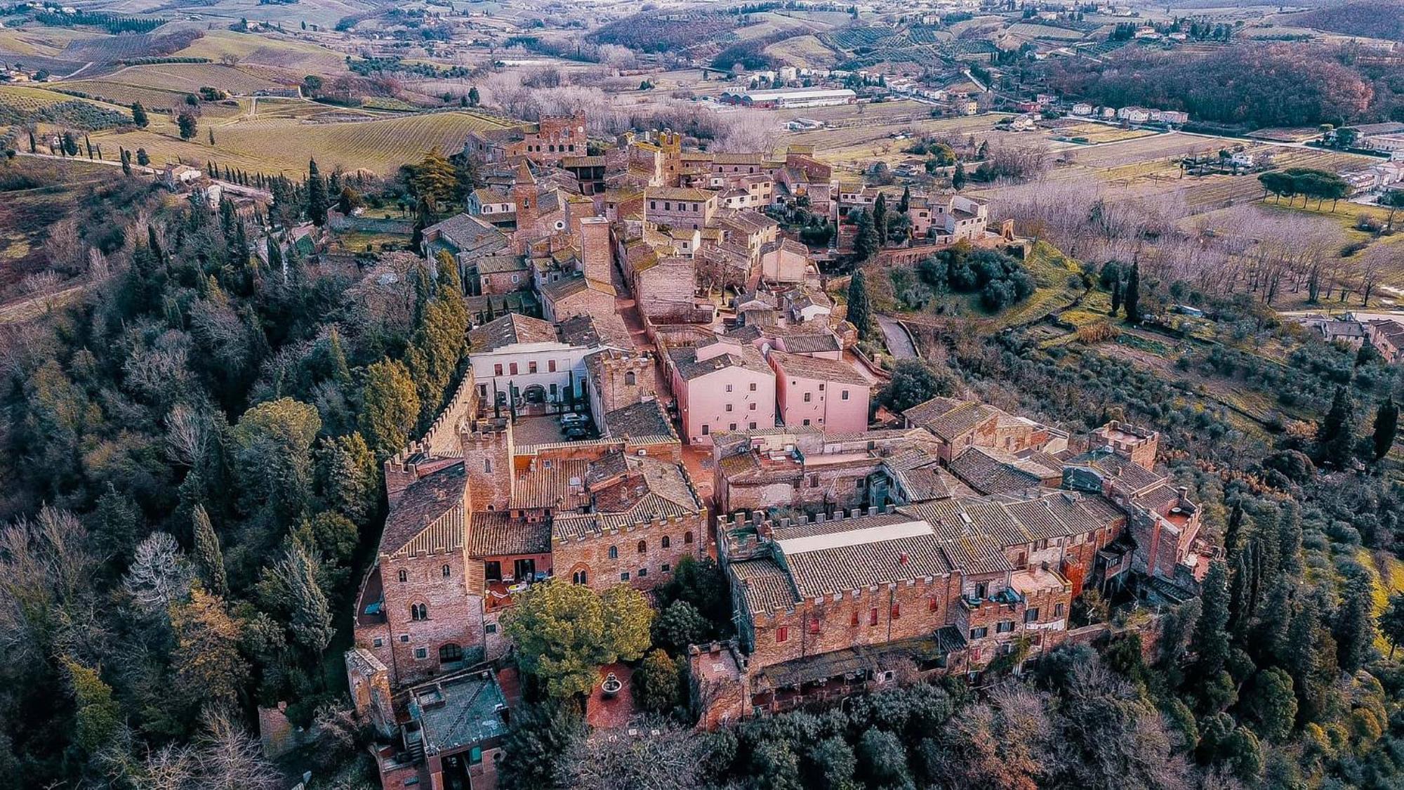 Casa Giulia, Il Gioiello Del Borgo Apartamento Certaldo Exterior foto