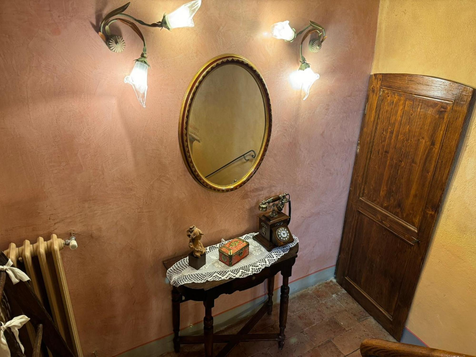 Casa Giulia, Il Gioiello Del Borgo Apartamento Certaldo Exterior foto