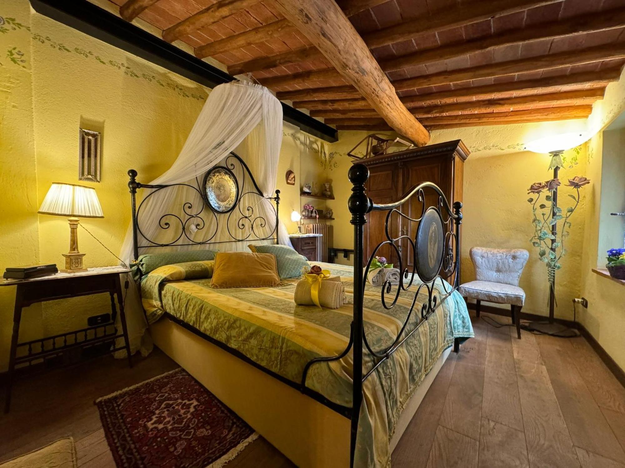 Casa Giulia, Il Gioiello Del Borgo Apartamento Certaldo Exterior foto